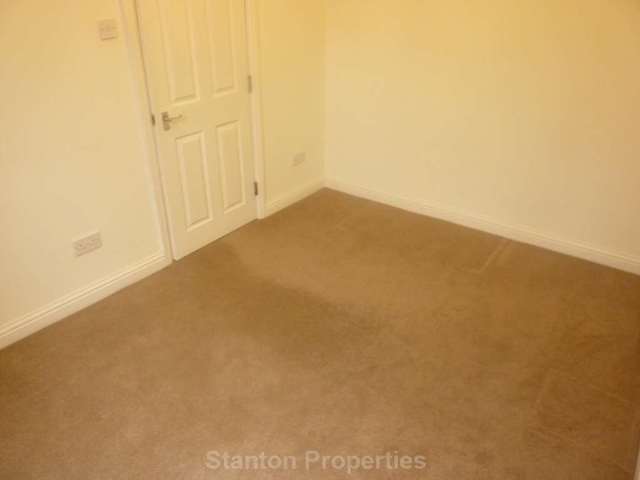  Image of 1 bedroom Apartment to rent in Northen Grove Didsbury Manchester M20 at Northen Grove West Didsbury Manchester, M20 2NN