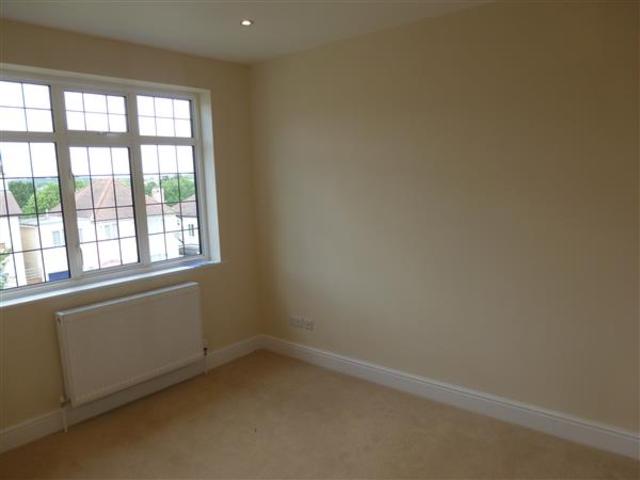  Image of 2 bedroom Bungalow for sale in Highland Road Northwood HA6 at Northwood, HA6 1JP