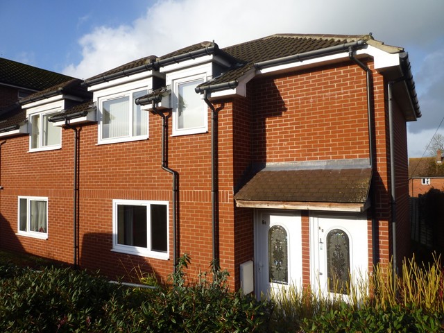  Image of 2 bedroom Flat to rent in Norton Close Southwick Fareham PO17 at Southwick (Nr Cosham) Fareham, PO17 6HD