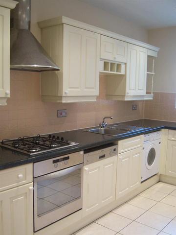  Image of 3 bedroom Terraced house for sale in Oakfield Street Altrincham WA15 at Altrincham Cheshire Altrincham, WA15 8HH