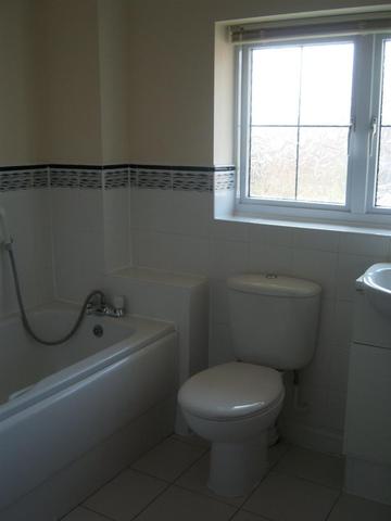  Image of 3 bedroom Terraced house for sale in Oakfield Street Altrincham WA15 at Altrincham Cheshire Altrincham, WA15 8HH