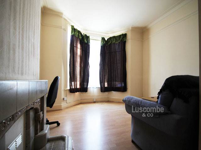  Image of 2 bedroom Flat to rent in Ombersley Road Newport NP20 at Newport  Newport, NP20 3EE