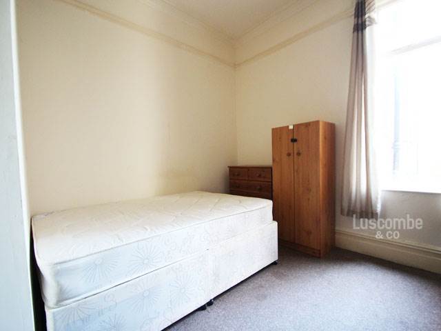  Image of 2 bedroom Flat to rent in Ombersley Road Newport NP20 at Newport  Newport, NP20 3EE