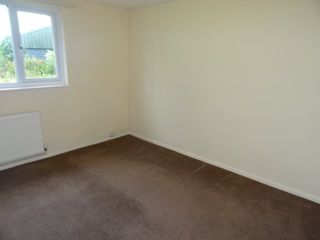  Image of 3 bedroom Bungalow to rent in Dunhampton Dunhampton Stourport-on-Severn DY13 at Dunhampton Stourport-on-Severn Sytchampton, DY13 9SS
