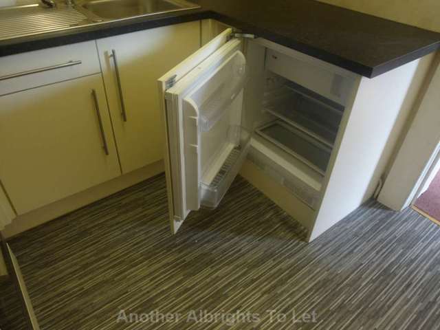  Image of 1 bedroom Flat to rent in Oxford Road Acocks Green Birmingham B27 at Oxford Road Acock`s Green Birmingham, B27 6DR