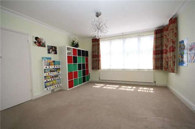  Image of 4 bedroom Detached house for sale in Pangbourne Drive Stanmore HA7 at Stanmore Middlesex Stanmore, HA7 4QT
