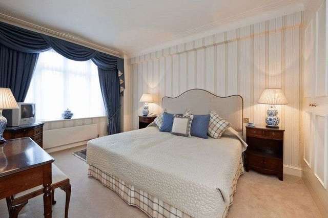  Image of 1 bedroom Flat to rent in Park Lane London W1K at Park Lane  London, W1K 7TN