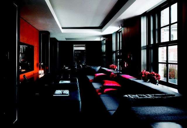  Image of 3 bedroom Flat to rent in Park Lane London W1K at Park Lane  London, W1K 7TN