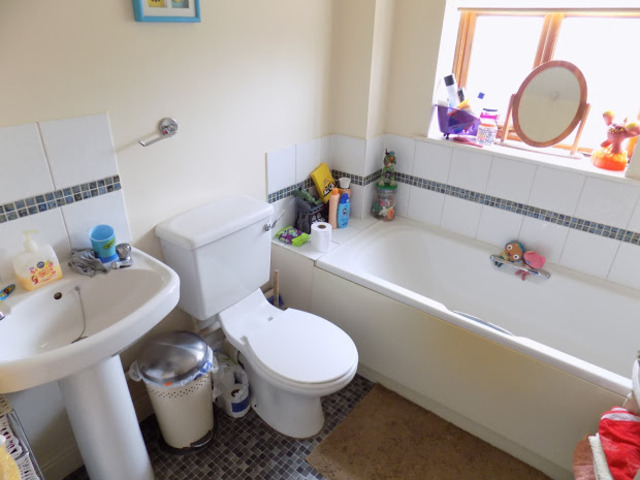  Image of 2 bedroom End of Terrace to rent in Park Road Halesowen B63 at Park Road  HALESOWEN, B63 2NR
