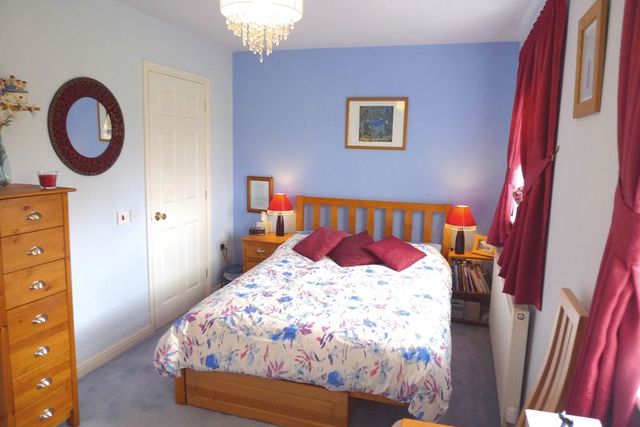  Image of 3 bedroom Detached house to rent in Parkhills Close Bury BL9 at Parkhills Close  Bury, BL9 9HB