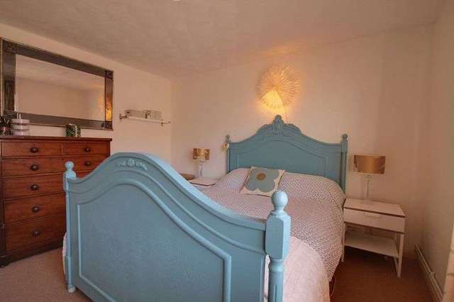  Image of 2 bedroom Flat for sale in Parklands Road Hassocks BN6 at Parklands Road,  Hassocks,, BN6 8LE