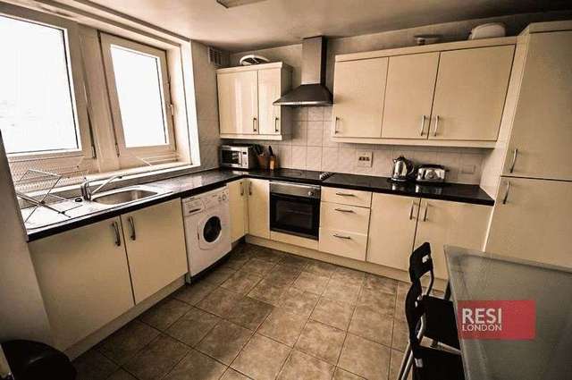  Image of 4 bedroom Flat to rent in Hall Place London W2 at Hall Place Parsons House Edgware Road, W2 1NE