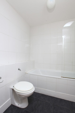  Image of 2 bedroom Apartment for sale in Peckham Rye London SE22 at Peckham Rye East Dulwich East Dulwich, SE22 0LU