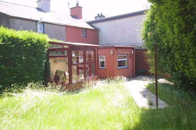  Image of 2 bedroom Terraced house for sale in Tre Ddafydd Penygroes Caernarfon LL54 at Tre Ddafydd Penygroes Caernarfon, LL54 6PW