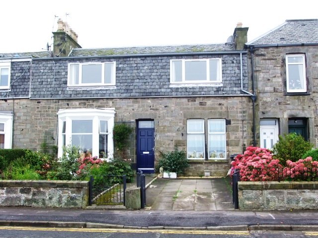  Image of 2 bedroom Flat to rent in Pettycur Road Kinghorn Burntisland KY3 at Kinghorn Fife Fife, KY3 9RL