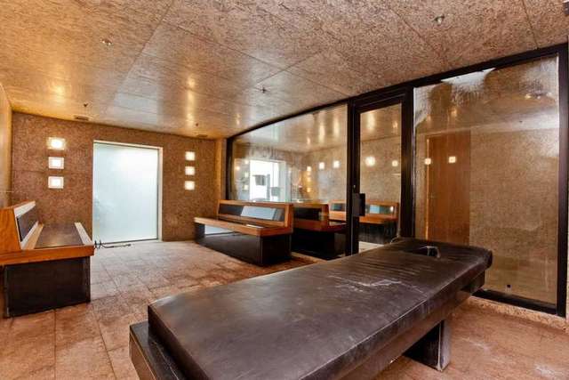  Image of 6 bedroom Detached house for sale in Pipers Green Lane Edgware HA8 at Edgware Middlesex Edgware, HA8 8DG