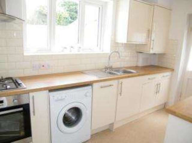  Image of 2 bedroom Bungalow for sale in Hythe Road Poole BH15 at Oakdale Poole Longfleet, BH15 3NN