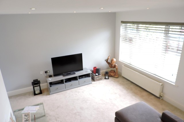  Image of 2 bedroom Terraced house to rent in Pound Place Close Shalford Guildford GU4 at Shalford  Guildford, GU4 8HL