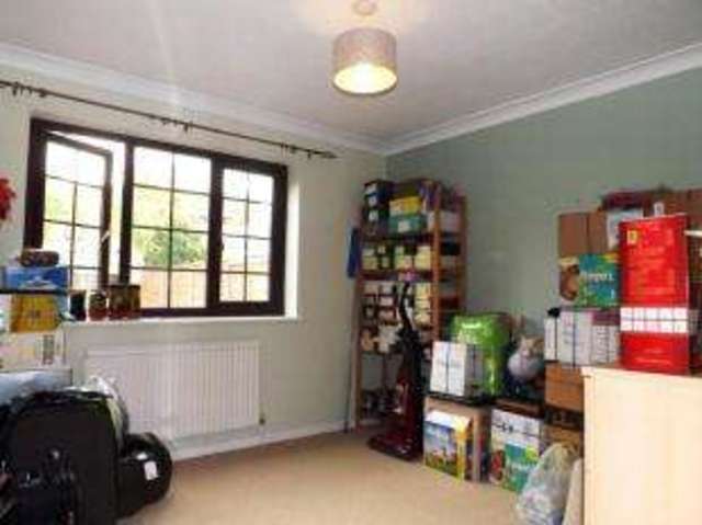  Image of 4 bedroom Detached house for sale in Powers Close Sandy SG19 at Sandy Bedfordshire Girtford, SG19 1JS