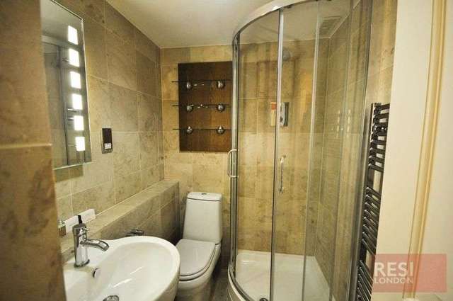  Image of 3 bedroom Flat to rent in Prince of Wales Terrace London W8 at Prince of Wales Terrace  London, W8 5PE
