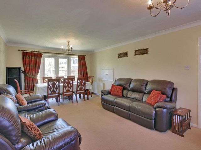  Image of 4 bedroom Detached house for sale in Princess Road Crawley RH11 at Princess Road West Green Crawley, RH11 7BJ