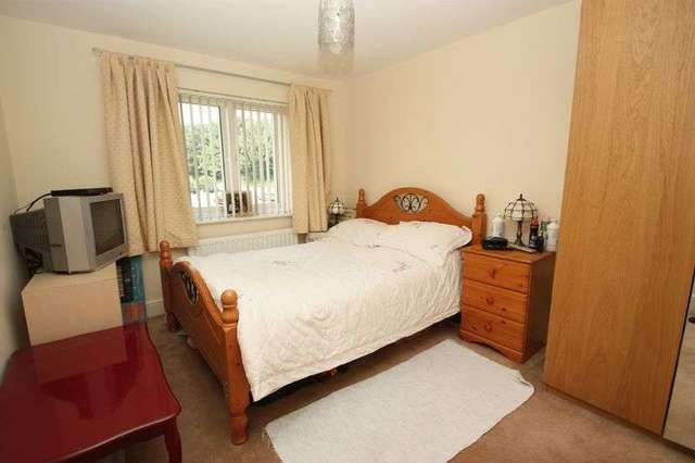  Image of 2 bedroom Flat for sale in Priory Chase Pontefract WF8 at Priory Chase  Pontefract, WF8 1TJ