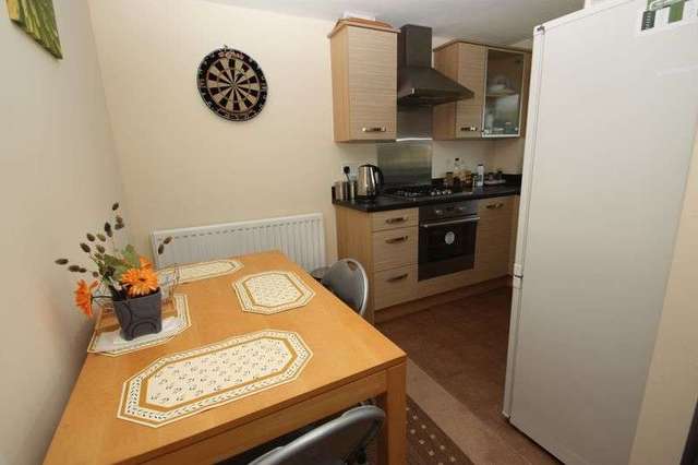  Image of 2 bedroom Flat for sale in Priory Chase Pontefract WF8 at Priory Chase  Pontefract, WF8 1TJ