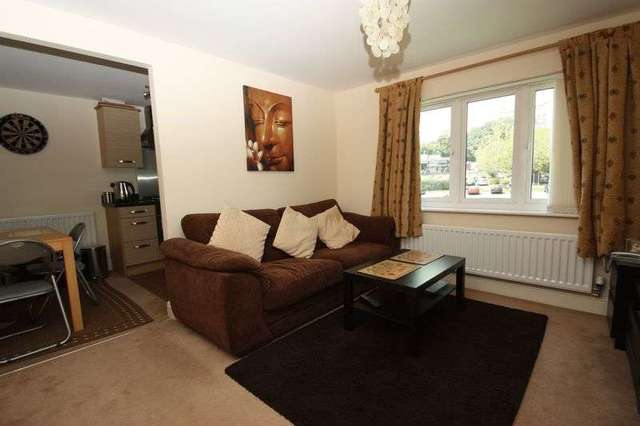  Image of 2 bedroom Flat for sale in Priory Chase Pontefract WF8 at Priory Chase  Pontefract, WF8 1TJ
