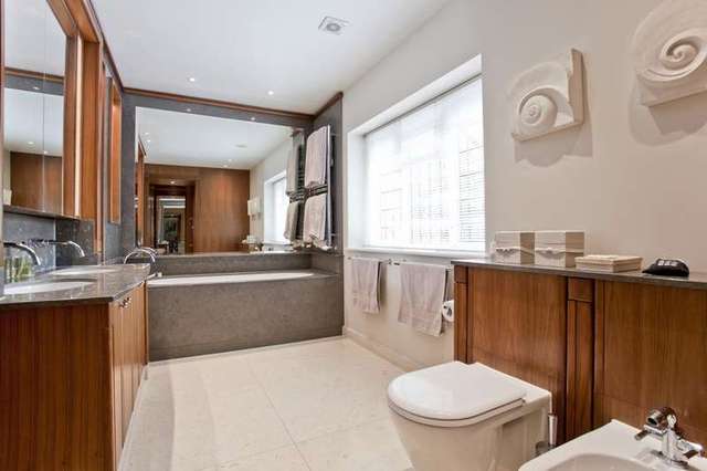  Image of 5 bedroom Detached house for sale in Priory Drive Stanmore HA7 at Stanmore Middlesex Stanmore, HA7 3HL