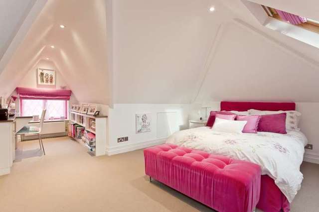  Image of 5 bedroom Detached house for sale in Priory Drive Stanmore HA7 at Stanmore Middlesex Stanmore, HA7 3HL