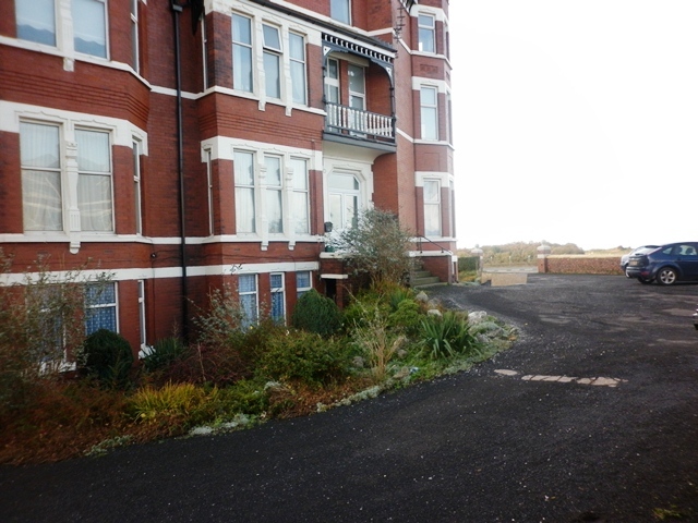  Image of 2 bedroom Apartment to rent in Promenade Southport PR9 at Southport, PR9 0HZ