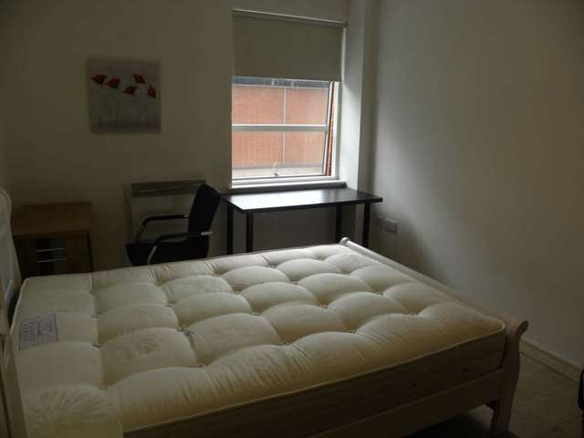  Image of 2 bedroom Apartment to rent in Lower Ormond Street Manchester M1 at Lower Ormond Street Manchester Manchester, M1 5QF