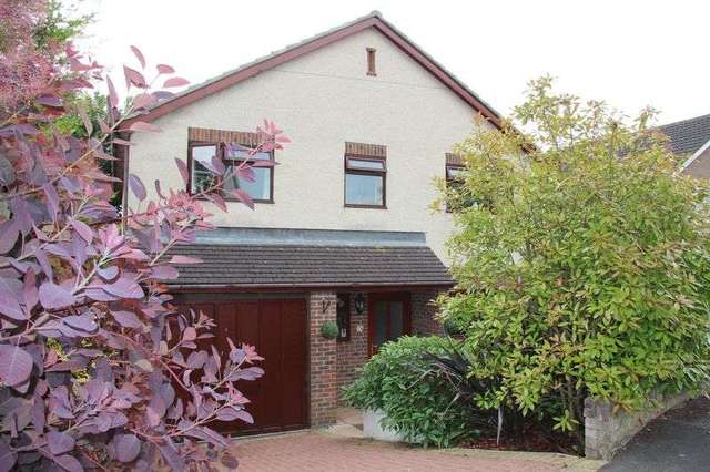  Image of 4 bedroom Detached house for sale in Queens Gardens Magor Caldicot NP26 at Queens Gardens Magor Caldicot, NP26 3BU