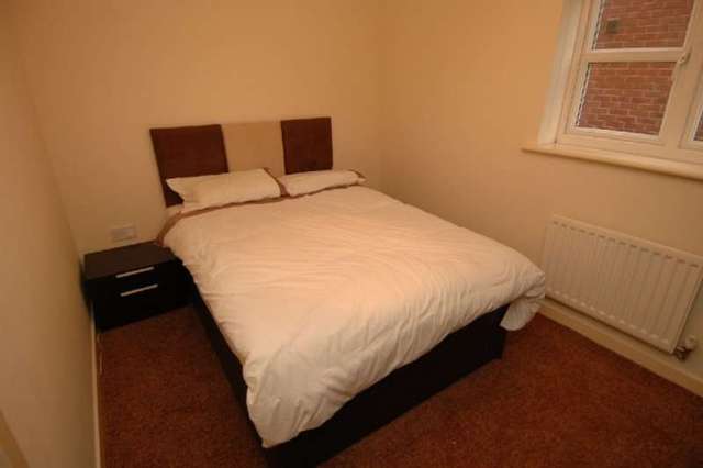  Image of 2 bedroom Flat to rent in Reeds Lane Moreton Wirral CH46 at Moreton Wirral Moreton, CH46 1QP