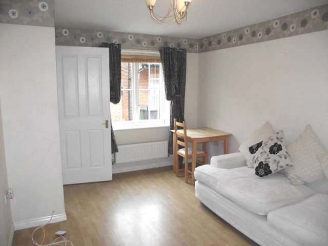  Image of 3 bedroom Semi-Detached house to rent in Reuben Walk Earls Colne Colchester CO6 at Reuben Walk Earls Colne Colchester, CO6 2TB