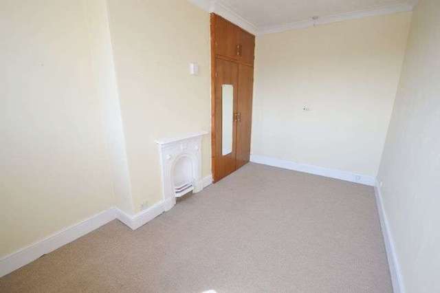  Image of 2 bedroom Terraced house to rent in Carmarthen SA31 at Carmarthen, SA31 1HH
