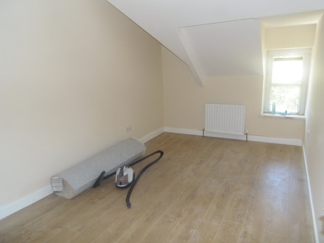  Image of 1 bedroom Apartment to rent in Richmond Road Cardiff CF24 at Richmond Road  CARDIFF, CF24 3AT