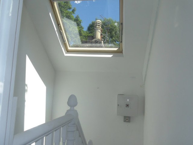  Image of 1 bedroom Apartment to rent in Richmond Road Cardiff CF24 at Richmond Road  CARDIFF, CF24 3AT