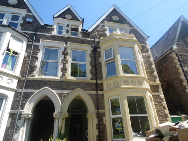  Image of 1 bedroom Apartment to rent in Richmond Road Cardiff CF24 at Richmond Road  CARDIFF, CF24 3AT