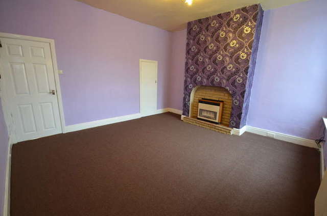  Image of 3 bedroom Terraced house to rent in Rockcliffe Street Blackburn BB2 at Blackburn Ewood, BB2 3AR