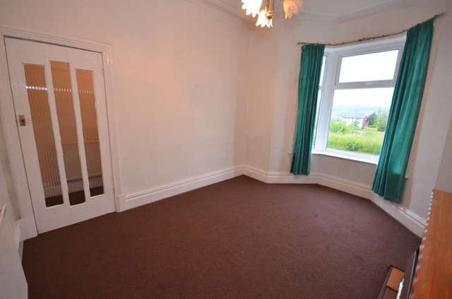  Image of 3 bedroom Terraced house to rent in Rockcliffe Street Blackburn BB2 at Blackburn Ewood, BB2 3AR