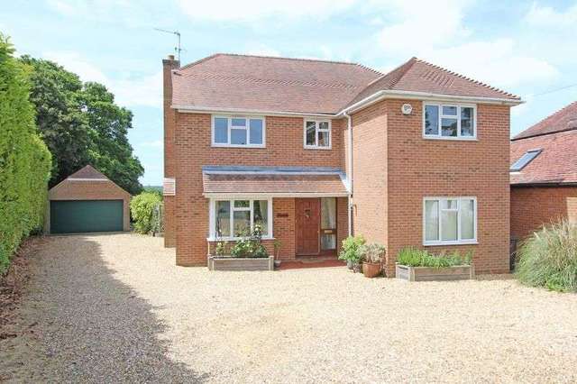  Image of 4 bedroom Detached house for sale in Bow Lane Romsey SO51 at Bow Lane  Romsey, SO51 7NA