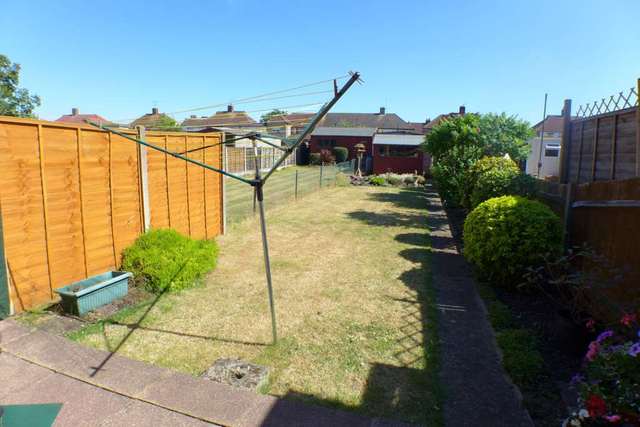  Image of 3 bedroom Terraced house for sale in Rosebery Avenue Sidcup DA15 at Rosebery Avenue  Sidcup, DA15 8HZ