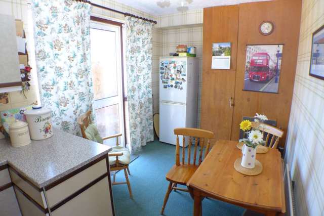 Image of 3 bedroom Terraced house for sale in Rosebery Avenue Sidcup DA15 at Rosebery Avenue  Sidcup, DA15 8HZ