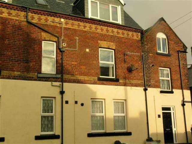  Image of 1 bedroom Apartment to rent in Rothbury Street Scarborough YO12 at Falsgrave, YO12 7DT