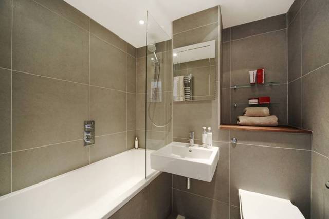  Image of 1 bedroom Flat to rent in Russell Gardens London W14 at Russell Gardens  London, W14 8EZ