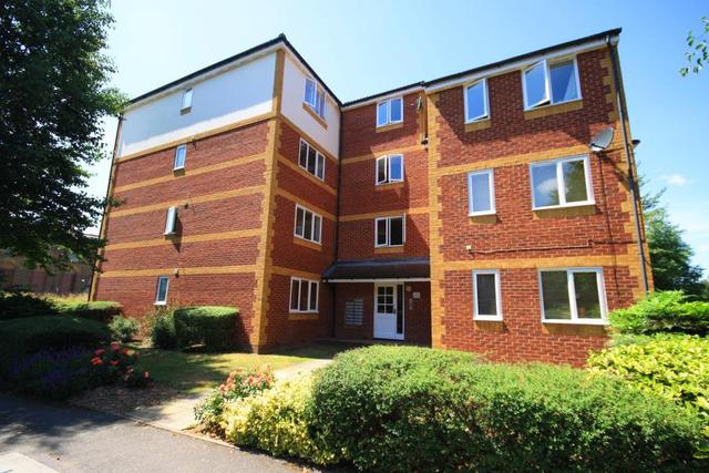  Image of 1 bedroom Flat to rent in Ruston Road London SE18 at London, SE18 5QX