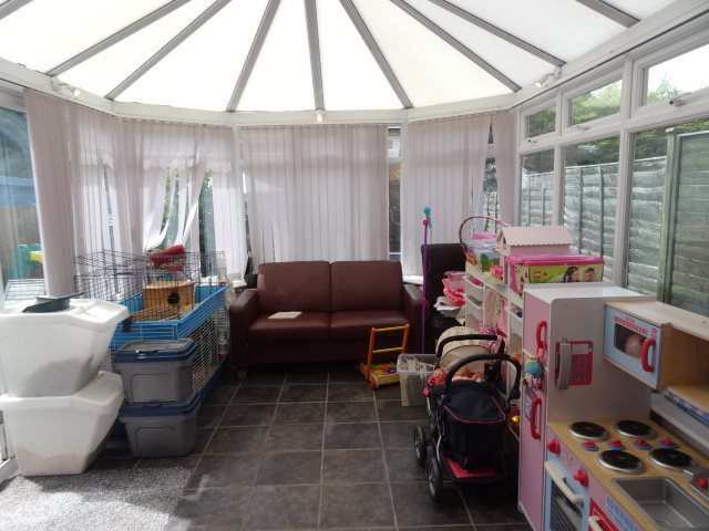  Image of 4 bedroom Detached house to rent in Rye Place Warndon Worcester WR4 at Worcester Worcestershire Warndon, WR4 0SS