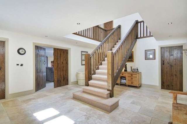  Image of 5 bedroom Detached house for sale in Salmon Lane Kirkby-in-Ashfield Nottingham NG17 at Salmon Lane Kirkby-In-Ashfield Nottingham, NG17 9HB