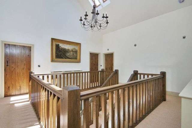  Image of 5 bedroom Detached house for sale in Salmon Lane Kirkby-in-Ashfield Nottingham NG17 at Salmon Lane Kirkby-In-Ashfield Nottingham, NG17 9HB